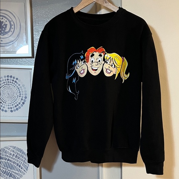 Archie Comics Tops - Y2K Archie Comics Black Long Sleeve Sweatshirt Size S